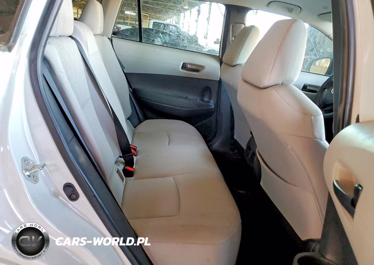 2022 Toyota Corolla Cross L VIN:7MUAAAAG0NV009262 - 10