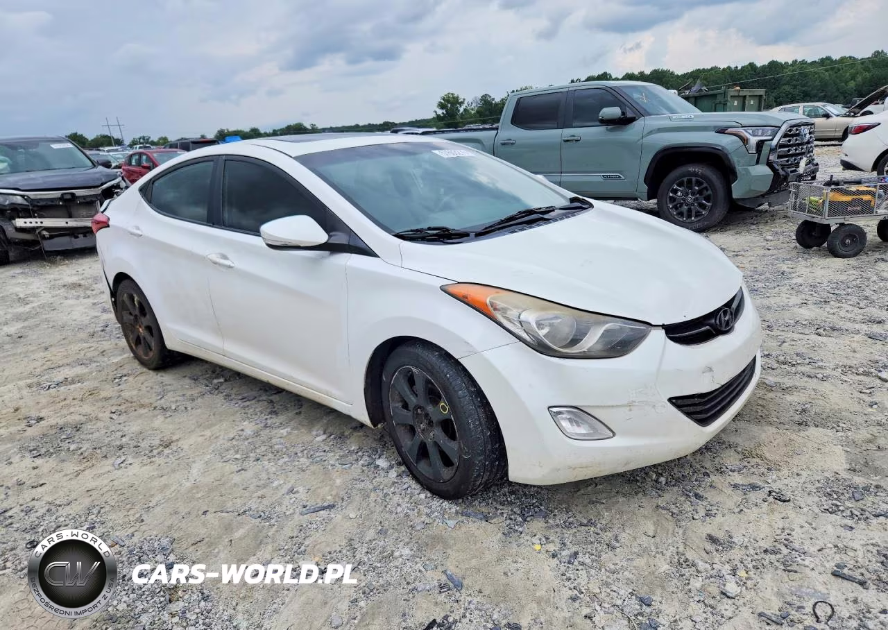 2012 Hyundai Elantra Limited VIN:5NPDH4AE4CH117910 - 4