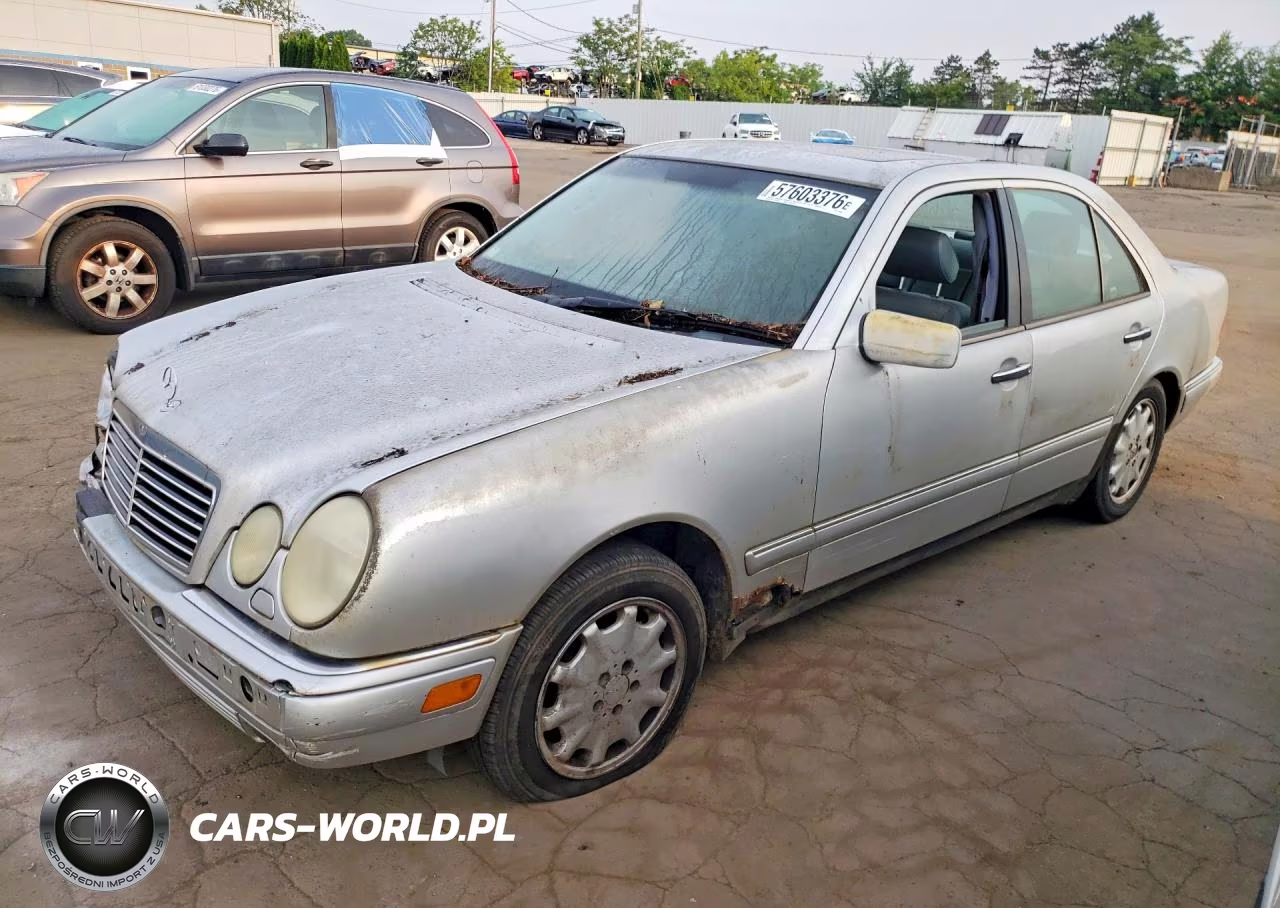 1999 Mercedes-Benz E320