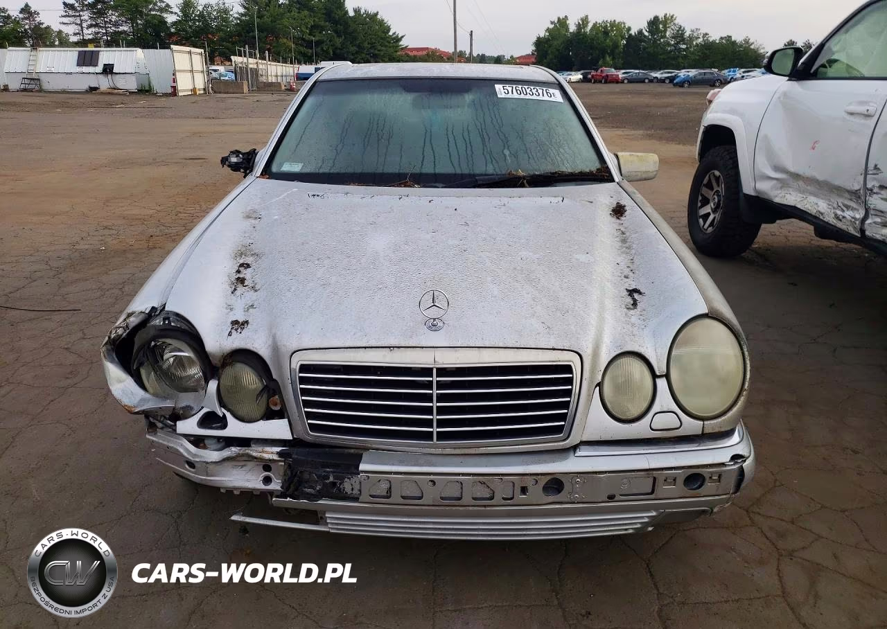 1999 Mercedes-Benz E320 VIN:WDBJF82H7XX014630 - 5