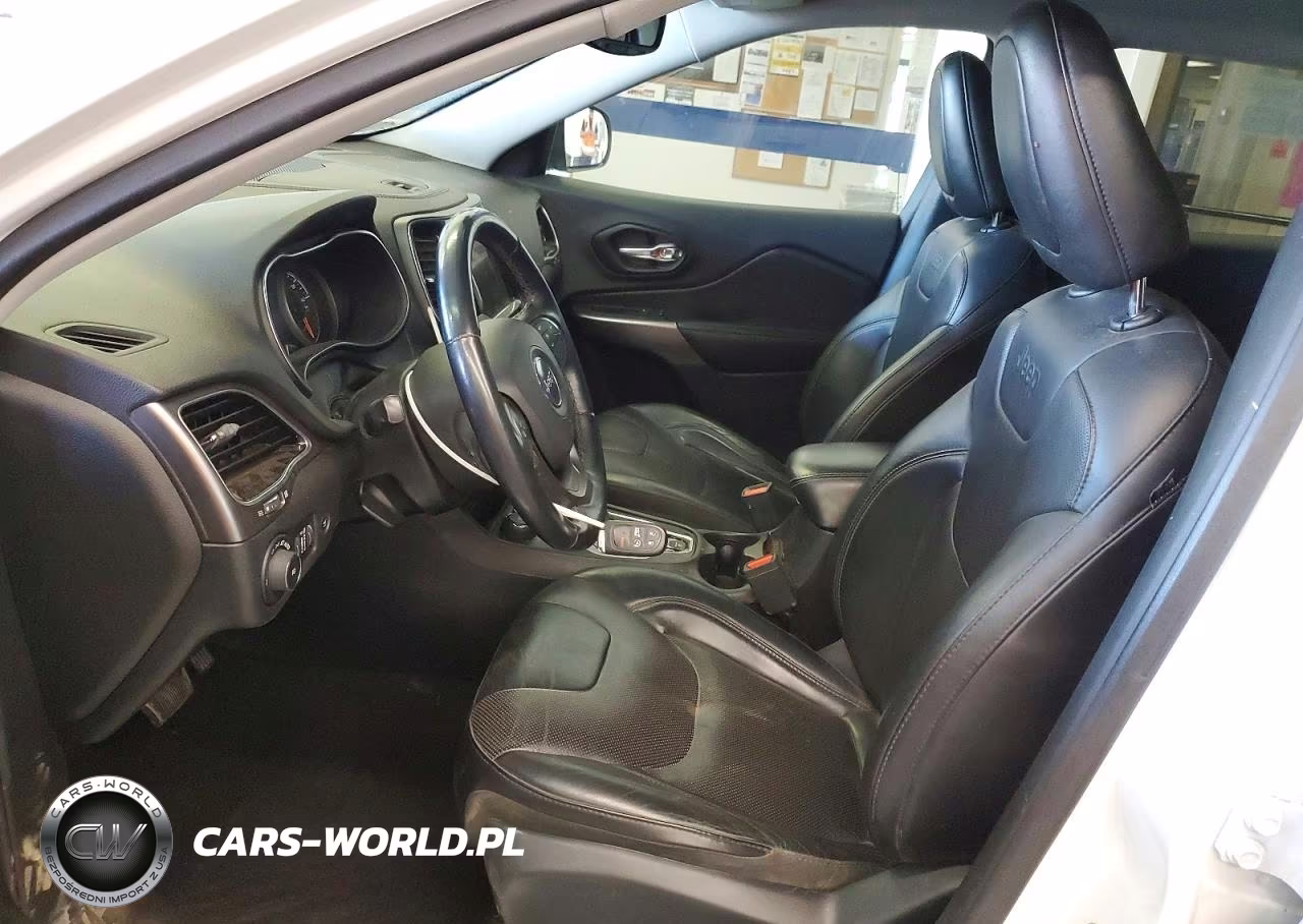 2019 Jeep Cherokee Limited VIN:1C4PJMDX6KD423333 - 7