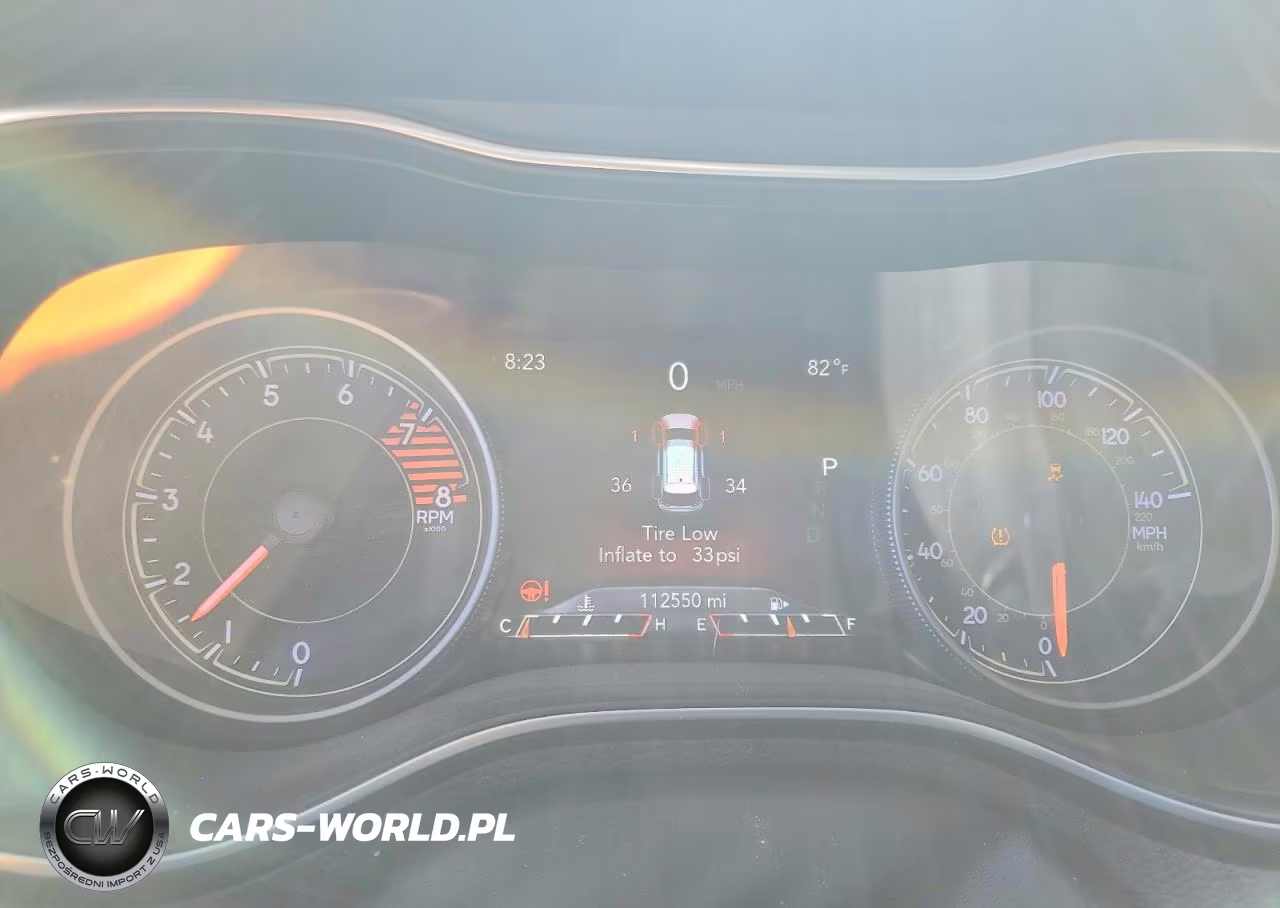 2019 Jeep Cherokee Limited VIN:1C4PJMDX6KD423333 - 9