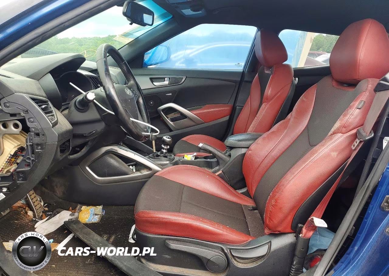 2016 Hyundai Veloster Turbo VIN:KMHTC6AE5GU282846 - 7