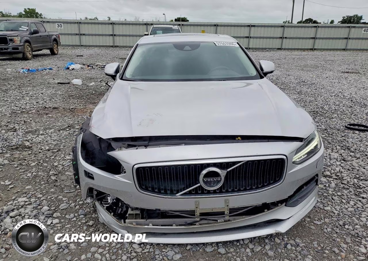 2018 Volvo S90 T5 Momentum VIN:LVY102MK5JP056383 - 5