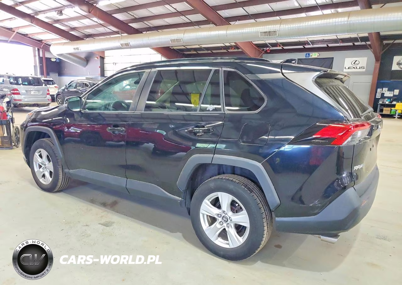 2020 Toyota Rav4 Xle VIN:2T3W1RFV3LC044218 - 2