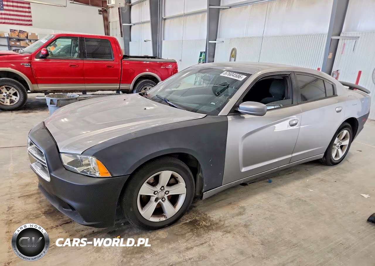 2014 Dodge Charger Se – zdjęcie 1 z 12