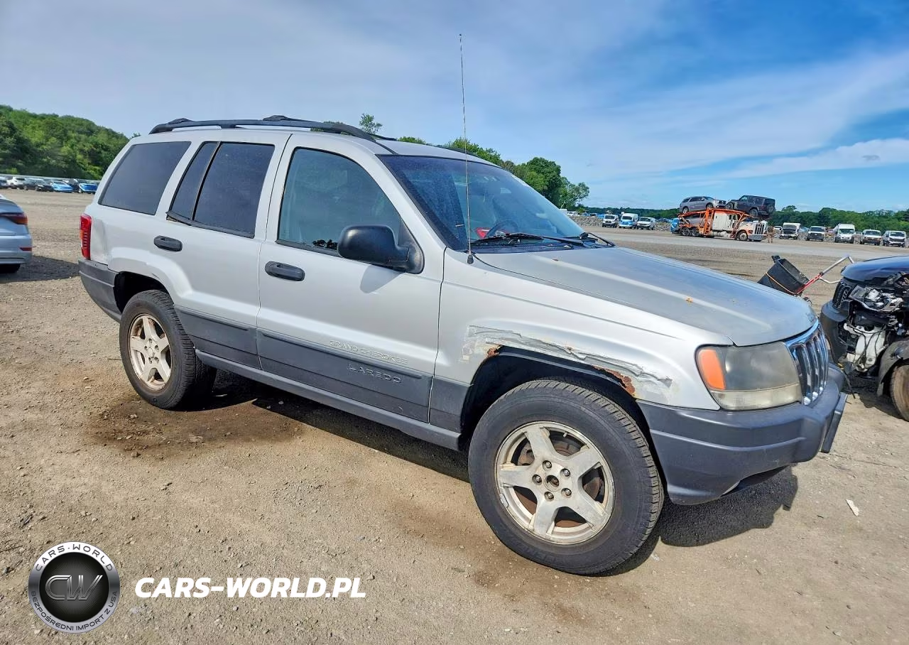 2003 Jeep Grand Cherokee Laredo VIN:1J4GW48S33C525013 - 4