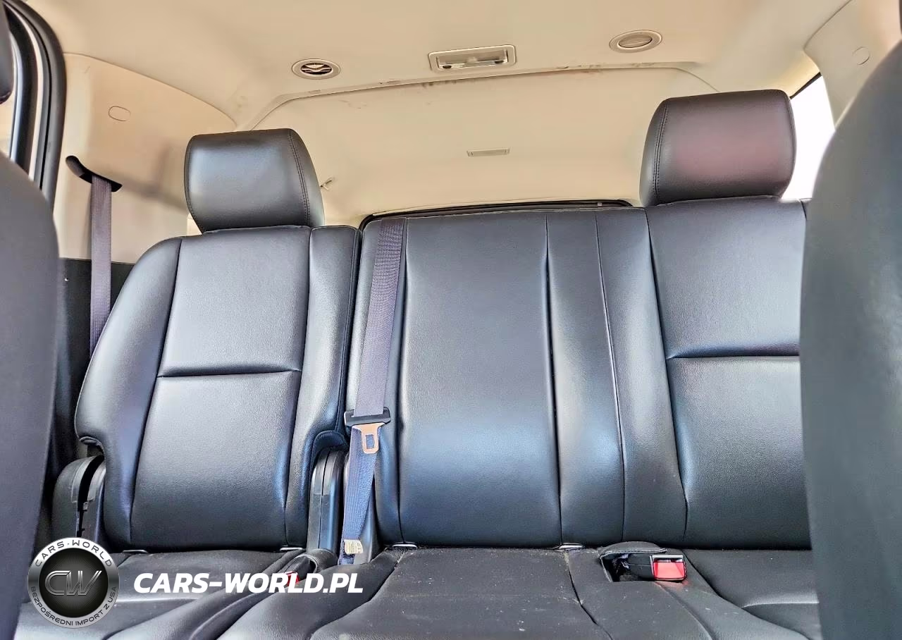 2012 Chevrolet Suburban K1500 VIN:1GNSK5E7XCR305101 - 10