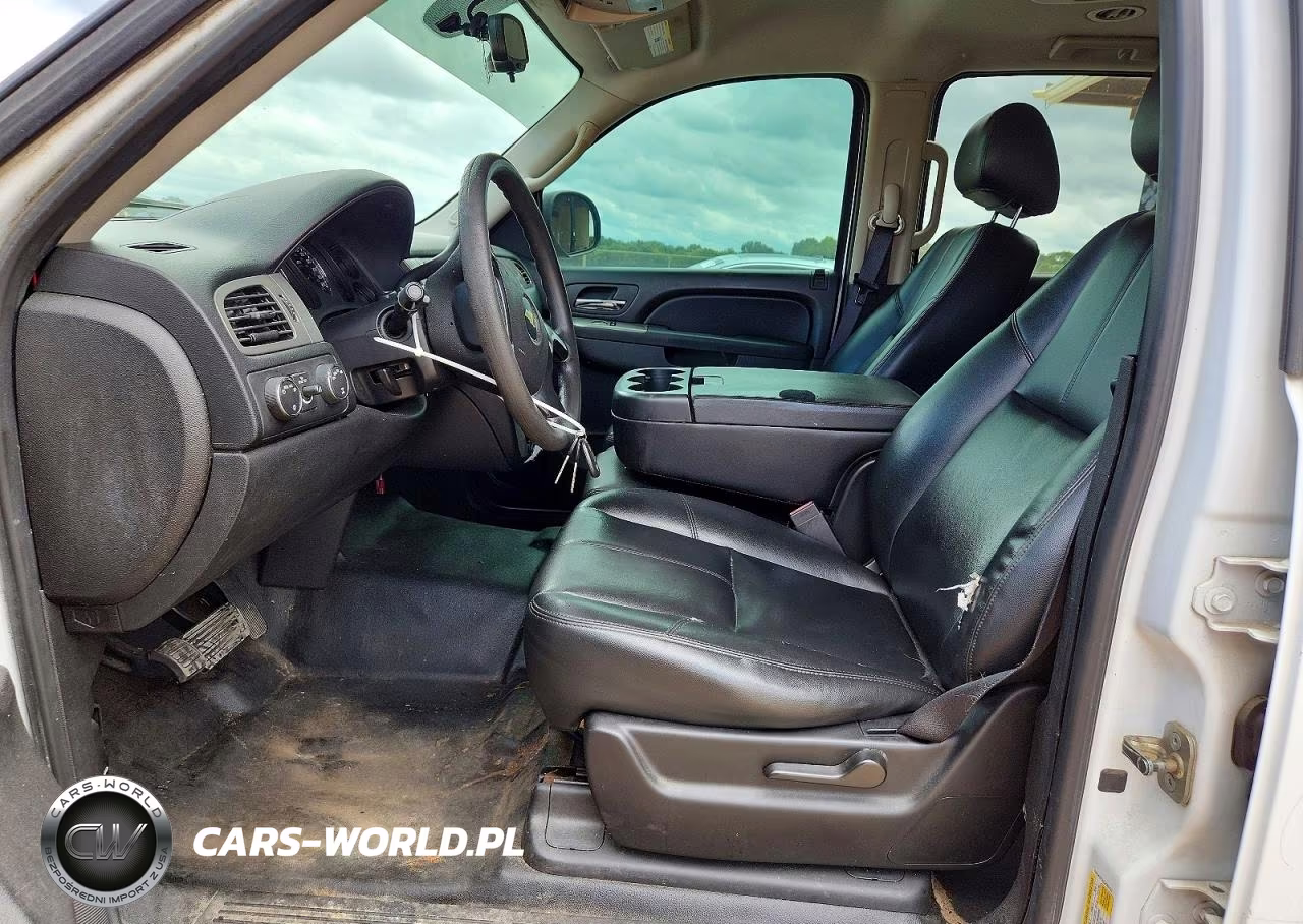 2012 Chevrolet Suburban K1500 VIN:1GNSK5E7XCR305101 - 7