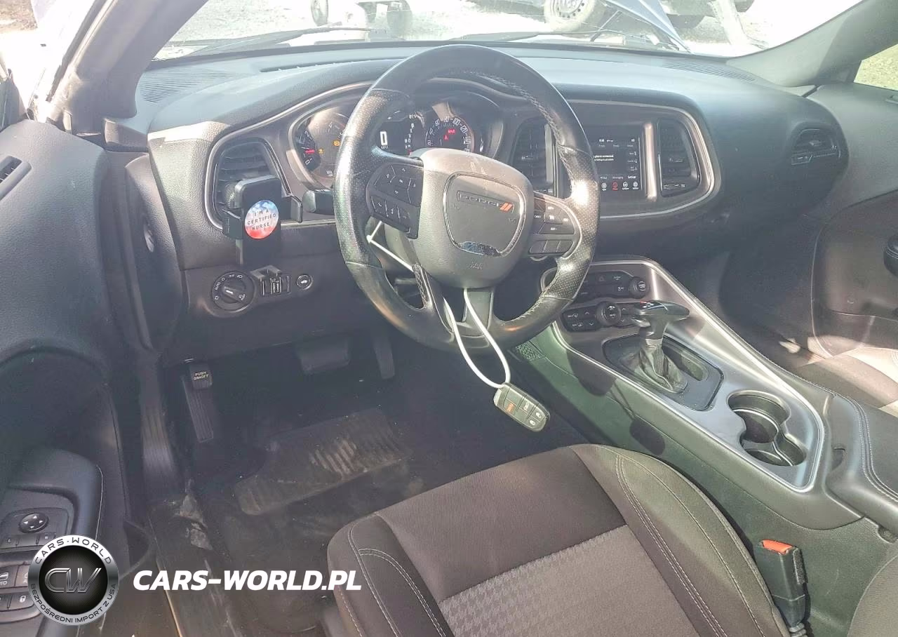 2019 Dodge Challenger Sxt VIN:2C3CDZAG2KH735373 - 8