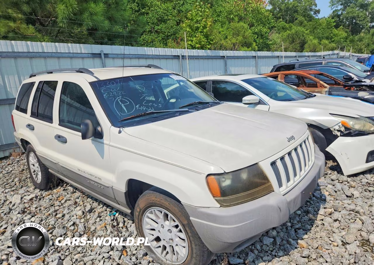 2004 Jeep Grand Cherokee Laredo VIN:1J4GX48SX4C423612 - 4