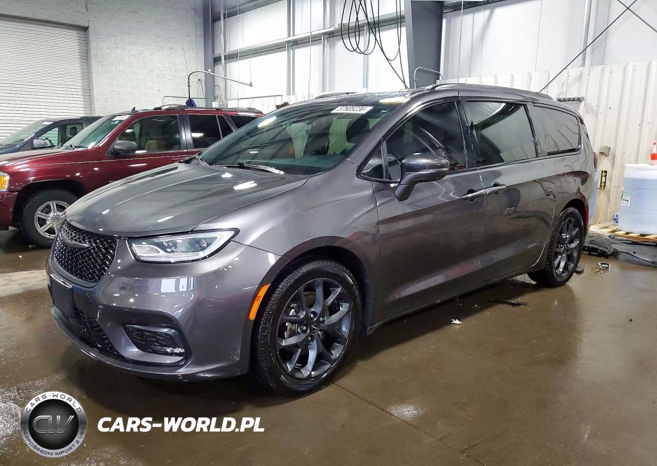 2021 Chrysler Pacifica Touring L