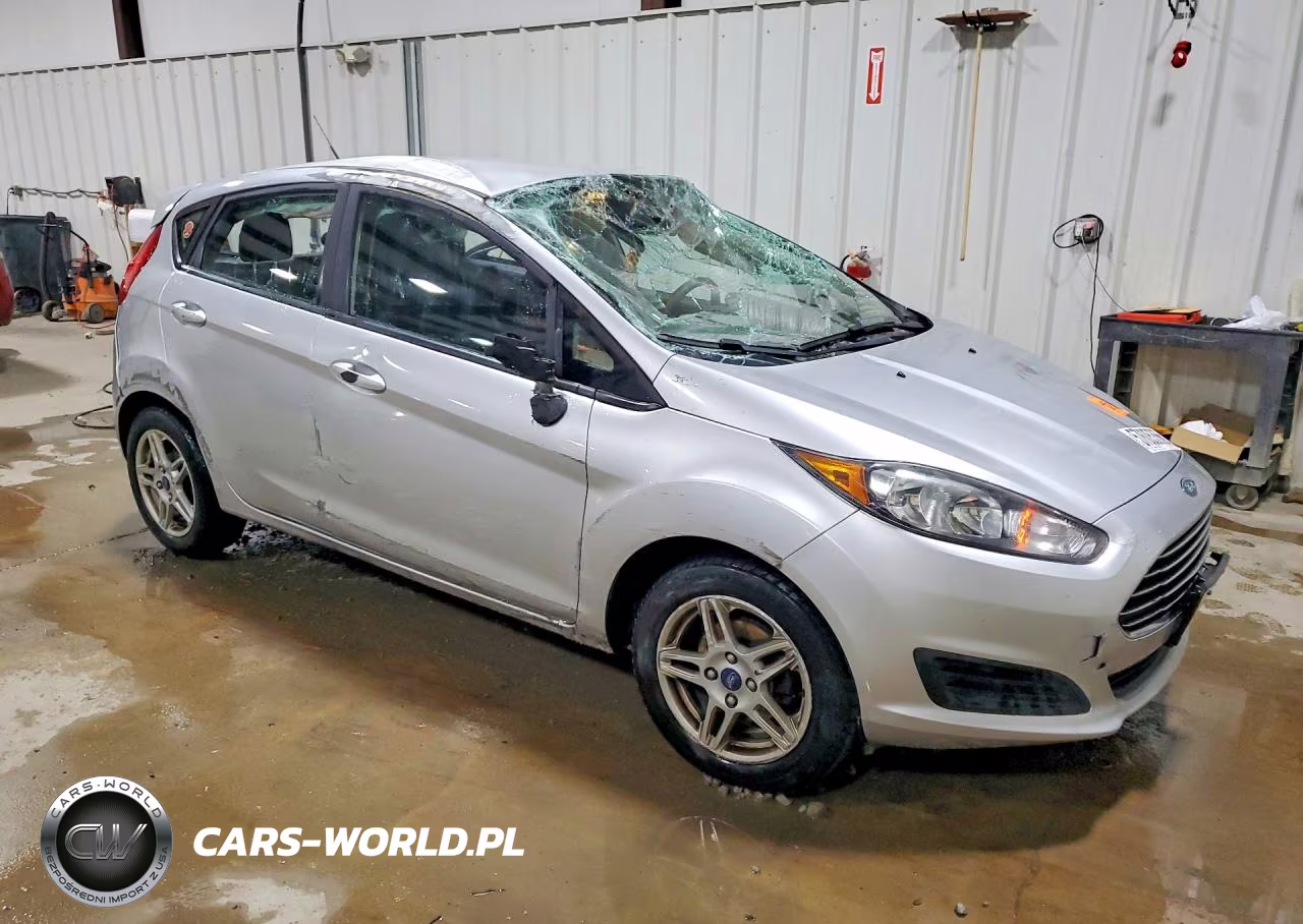 2018 Ford Fiesta Se VIN:3FADP4EJ9JM144916 - 4