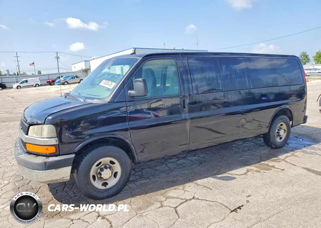 2013 Chevrolet Express G3500 Lt
