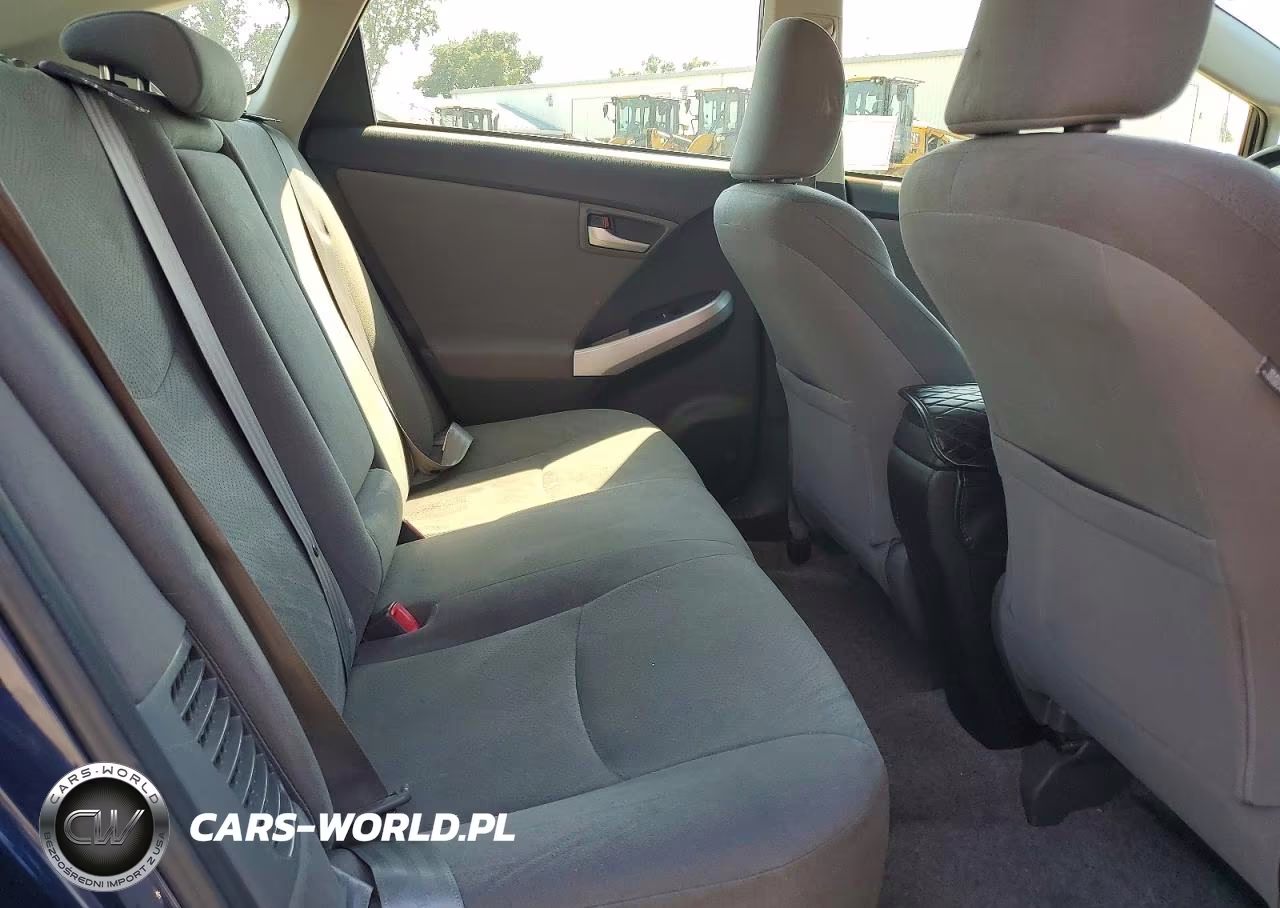 2012 Toyota Prius Two VIN:JTDKN3DU2C0336407 - 10