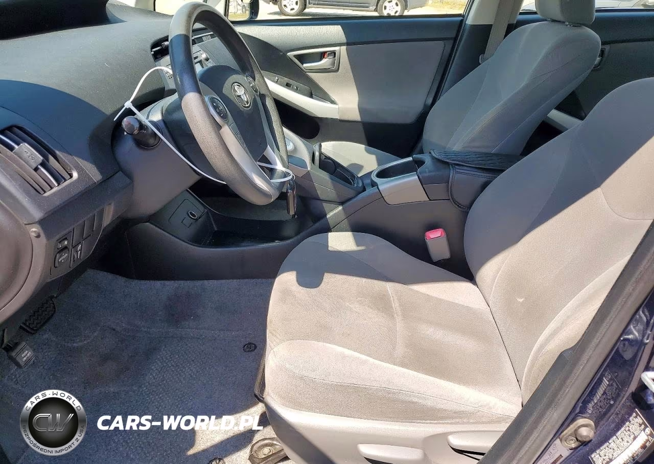2012 Toyota Prius Two VIN:JTDKN3DU2C0336407 - 7