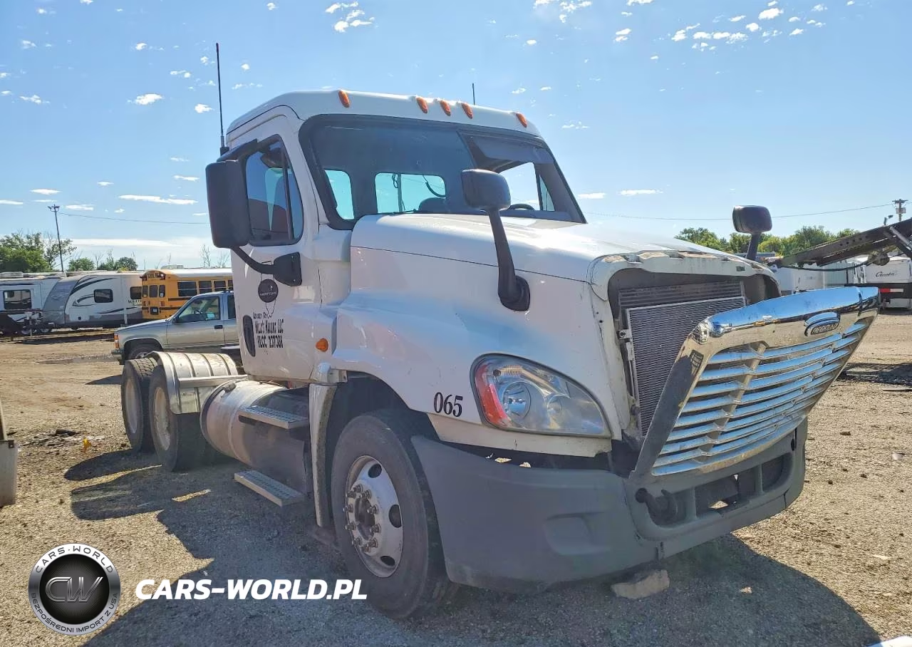 2014 Freightliner Cascadia 125
