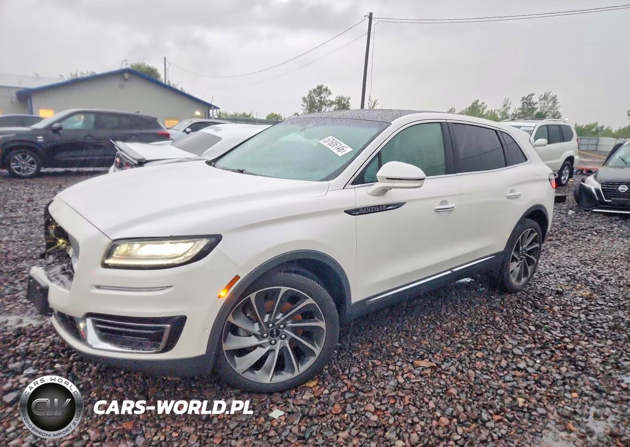 2019 Lincoln Nautilus Reserve