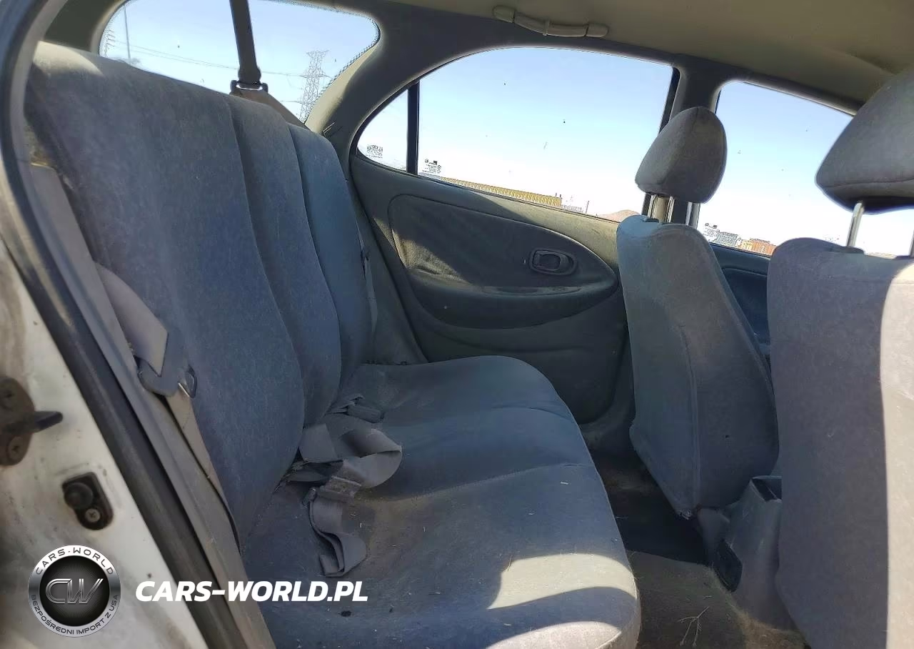 2000 Hyundai Elantra Gls VIN:KMHJW35F1YU175584 - 10