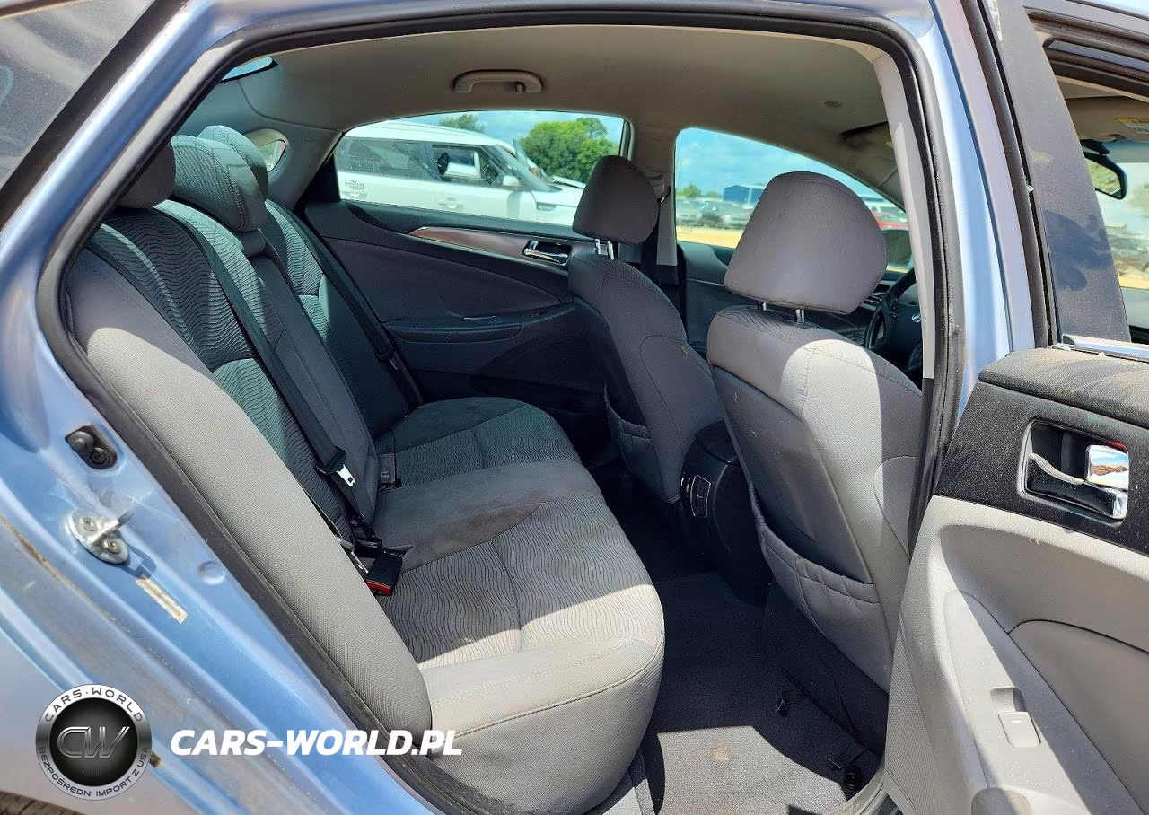 2011 Hyundai Sonata Hybrid VIN:KMHEC4A47BA012158 - 10