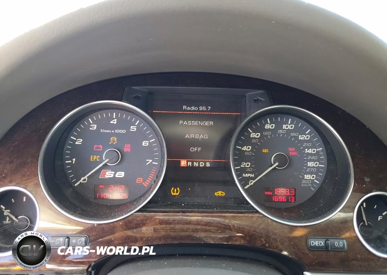 2008 Audi S8 Quattro VIN:WAUPN94E08N008816 - 9