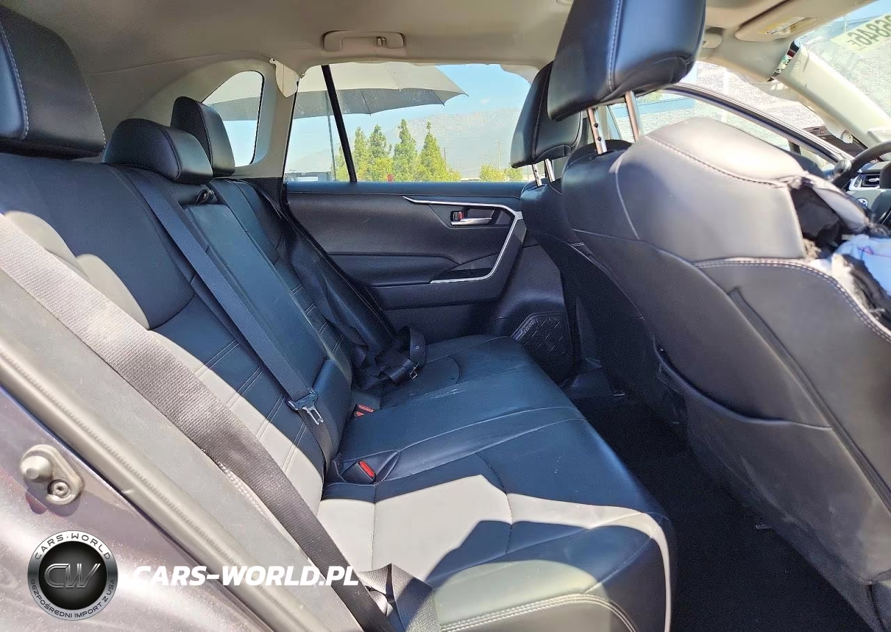 2021 Toyota Rav4 Xle Premium VIN:2T3A1RFV5MW224715 - 11