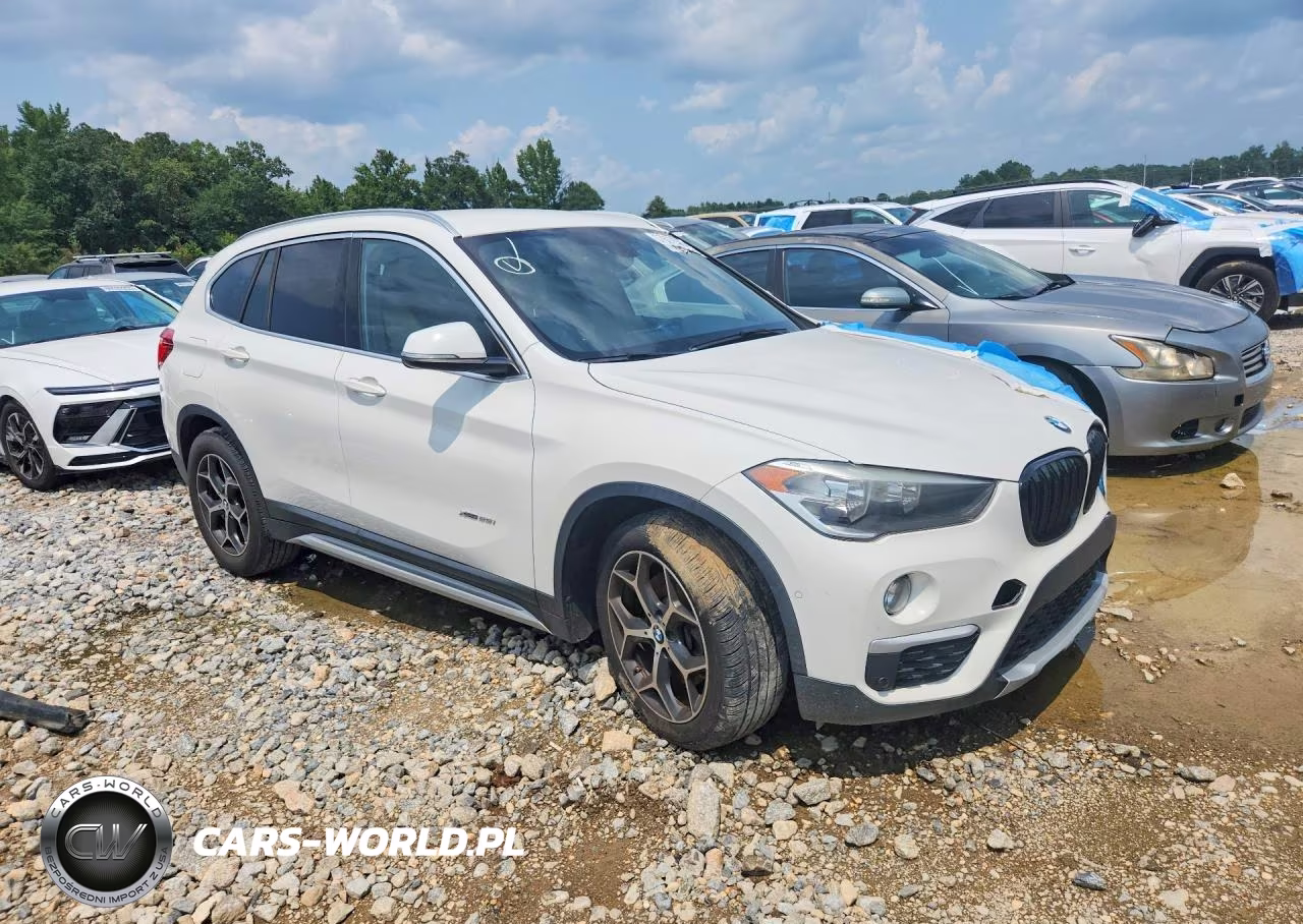 2017 BMW X1 xDrive28I VIN:WBXHT3C30H5F68769 - 4