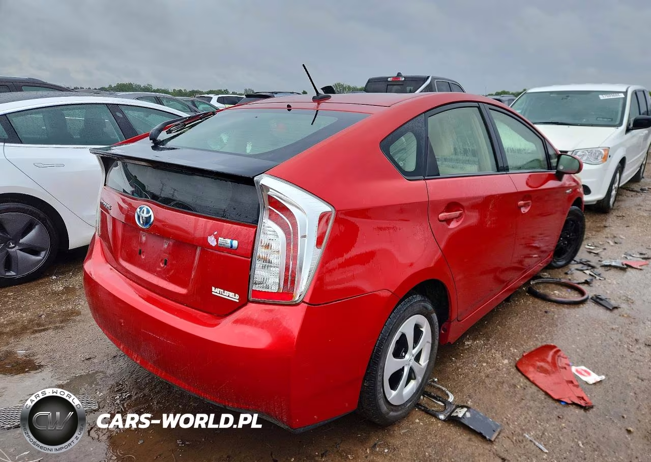 2012 Toyota Prius Three VIN:JTDKN3DUXC5412913 - 3