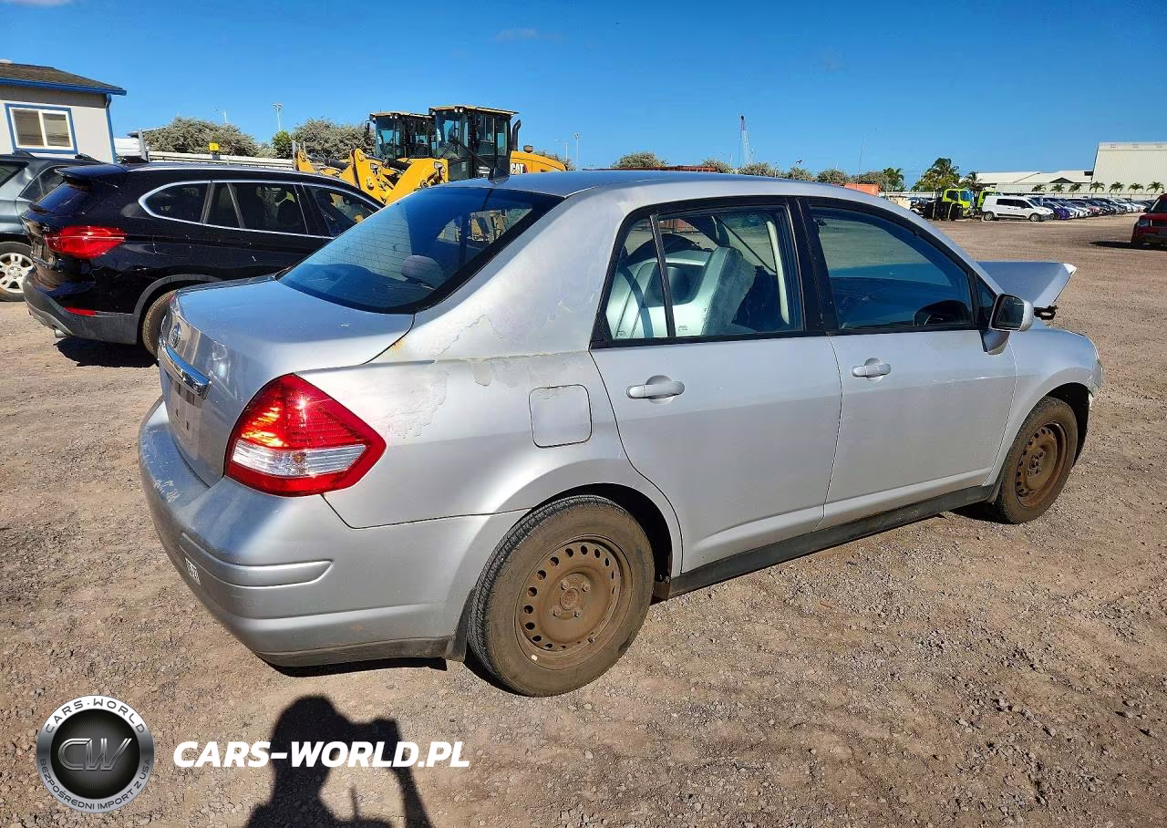 2010 Nissan Versa 1.8 S VIN:3N1BC1AP0AL366775 - 3