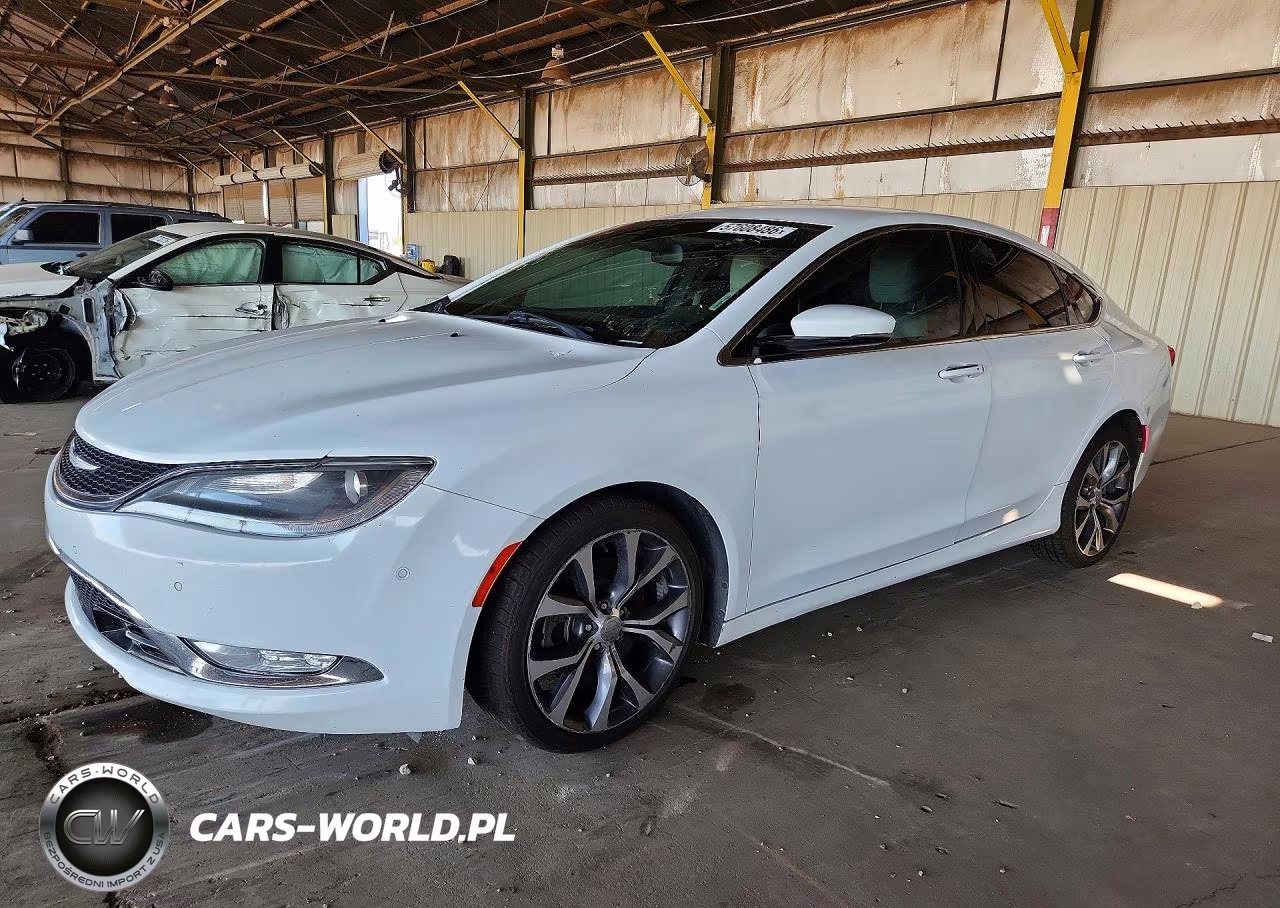 2015 Chrysler 200 C – zdjęcie 1 z 12