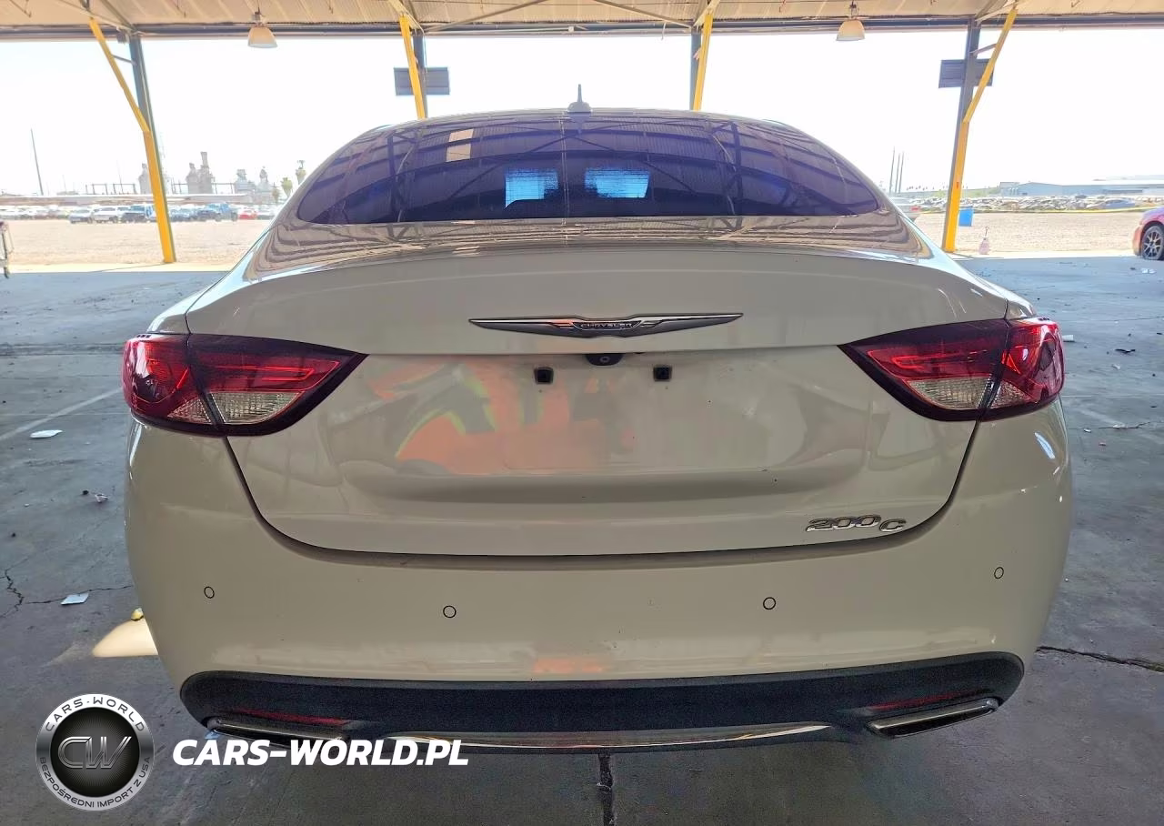 2015 Chrysler 200 C VIN:1C3CCCCG5FN565438 - 6