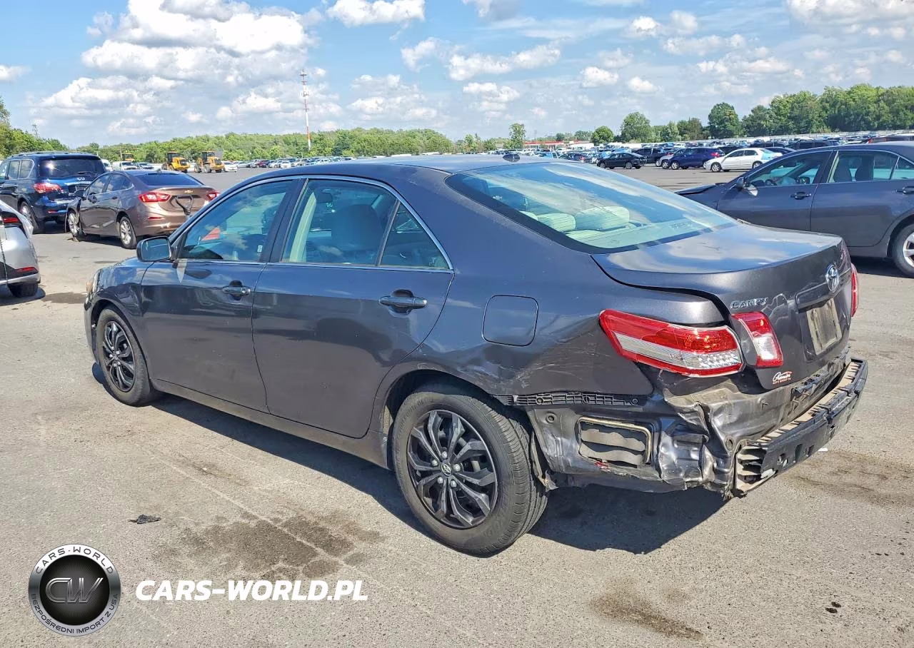 2011 Toyota Camry Le VIN:4T4BF3EK1BR180024 - 2