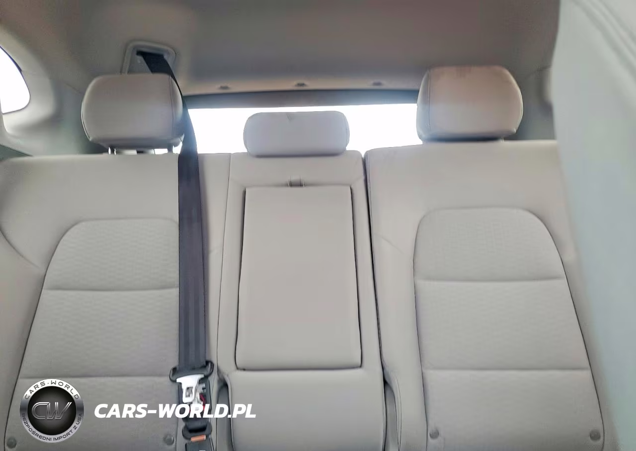 2020 Hyundai Tucson Sport VIN:KM8J33AL7LU161718 - 10