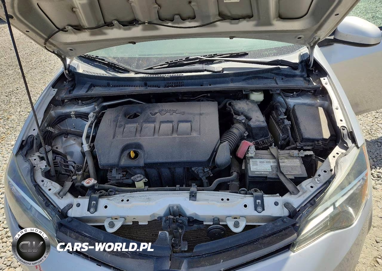 2018 Toyota Corolla Le VIN:2T1BURHE5JC036727 - 11