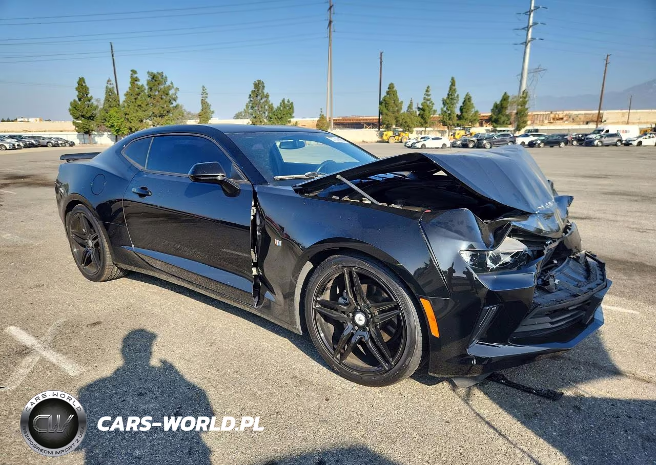 2018 Chevrolet Camaro Ls VIN:1G1FA1RS9J0124151 - 4