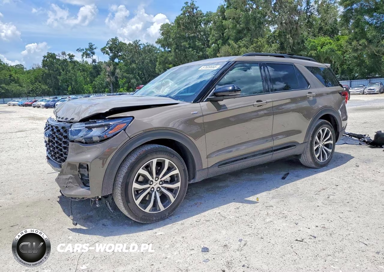 2026 Ford Explorer Platinum – zdjęcie 1 z 14