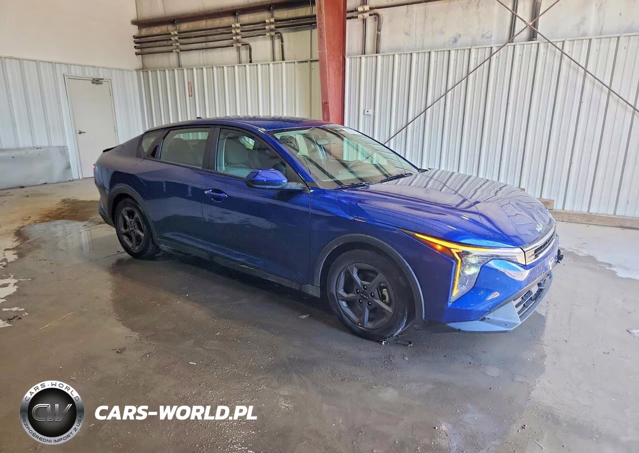 2025 Kia K4 Lxs VIN:3KPFT4DE1SE118129 - 4