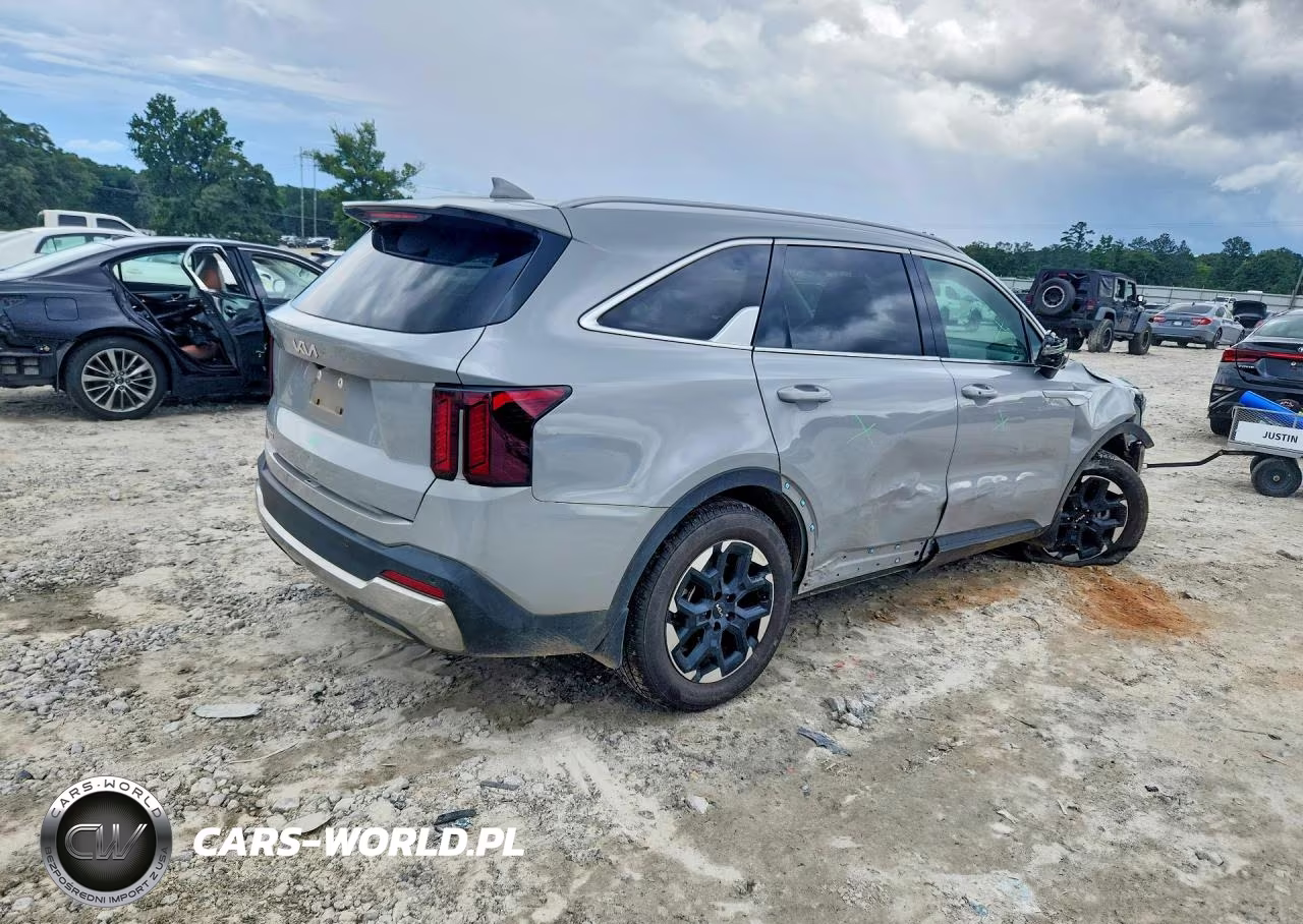 2024 Kia Sorento S VIN:5XYRL4JC8RG276013 - 3