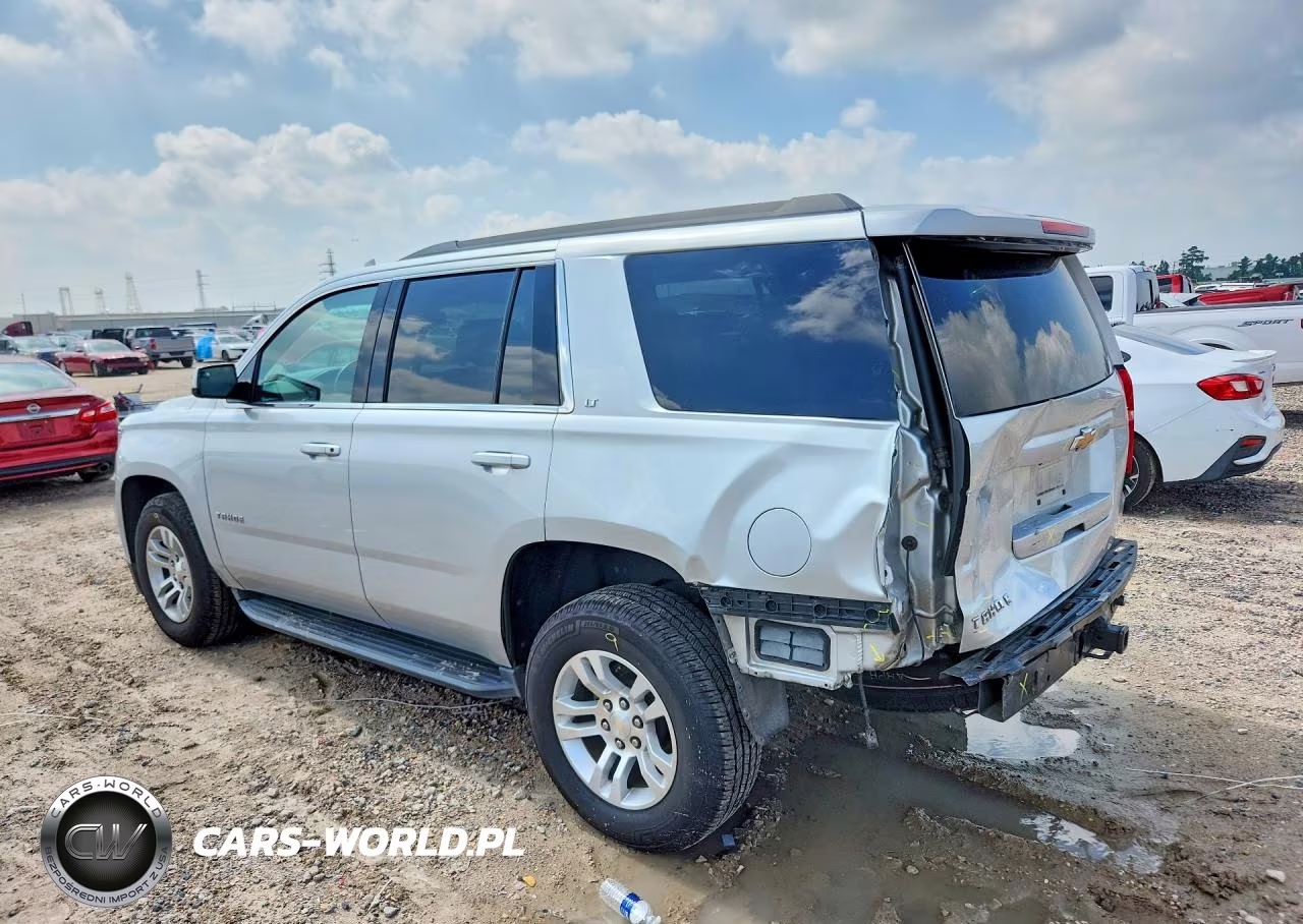 2017 Chev Tahoe VIN:1GNSCBKC3HR157099 - 2