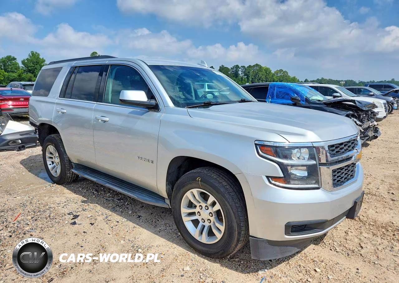 2017 Chev Tahoe VIN:1GNSCBKC3HR157099 - 4