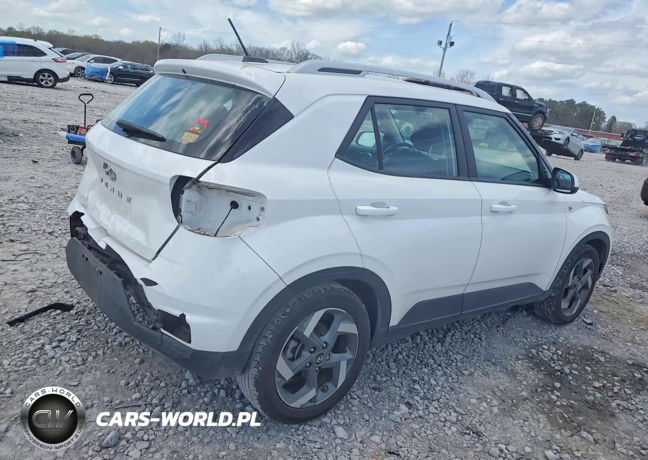 2023 Hyundai Venue Sel VIN:KMHRC8A3XPU252343 - 3