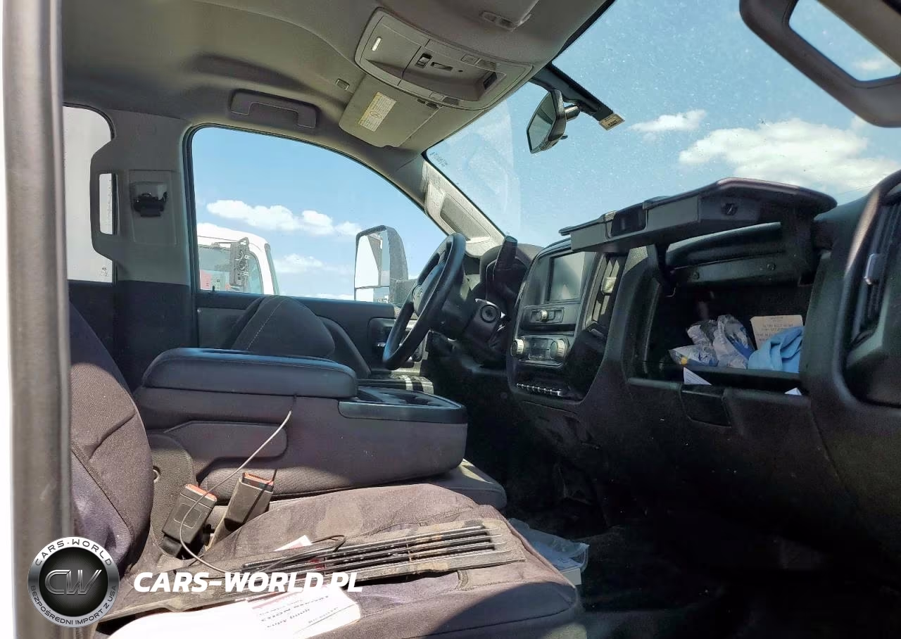 2023 Chevrolet Silverado Medium Duty VIN:1HTKJPVM5PH103116 - 5