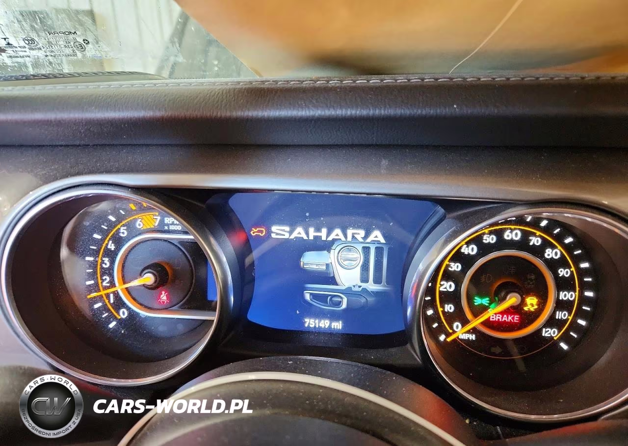 2019 Jeep Wrangler Unlimited Sahara VIN:1C4HJXEN1KW593025 - 9