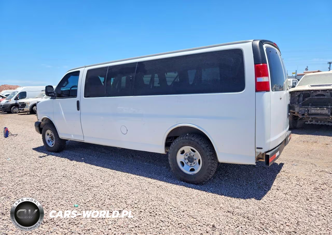 2020 Chevrolet Express G3500 Ls Passenger Van VIN:1GAZGNFG2L1275087 - 2