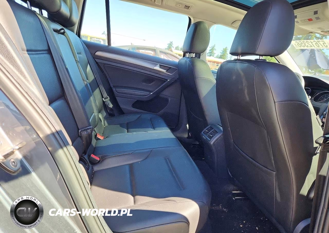 2019 Volkswagen Golf Sportwagen S VIN:3VWY57AU6KM507223 - 10