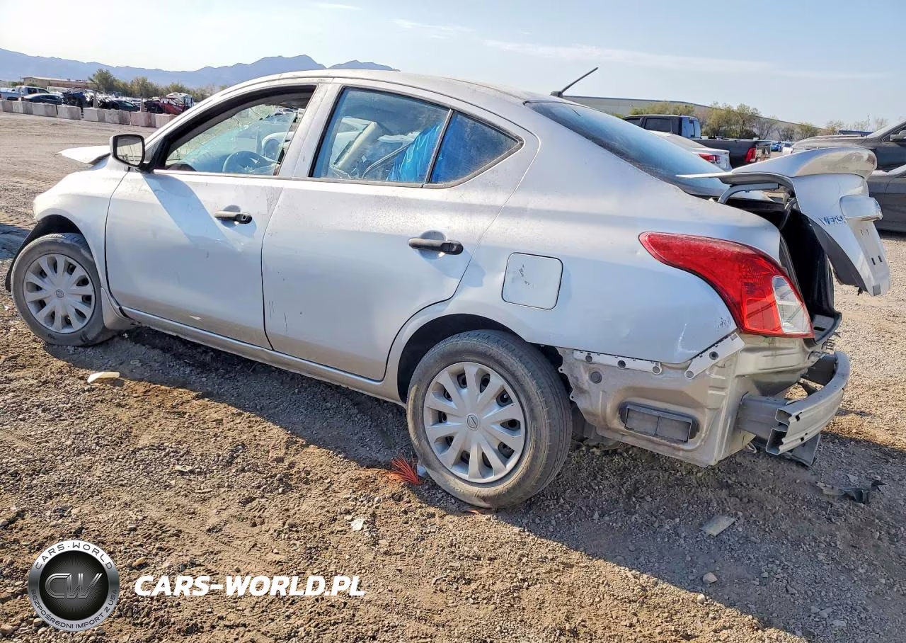 2018 Nissan Versa S Plus VIN:3N1CN7AP5JL837577 - 2