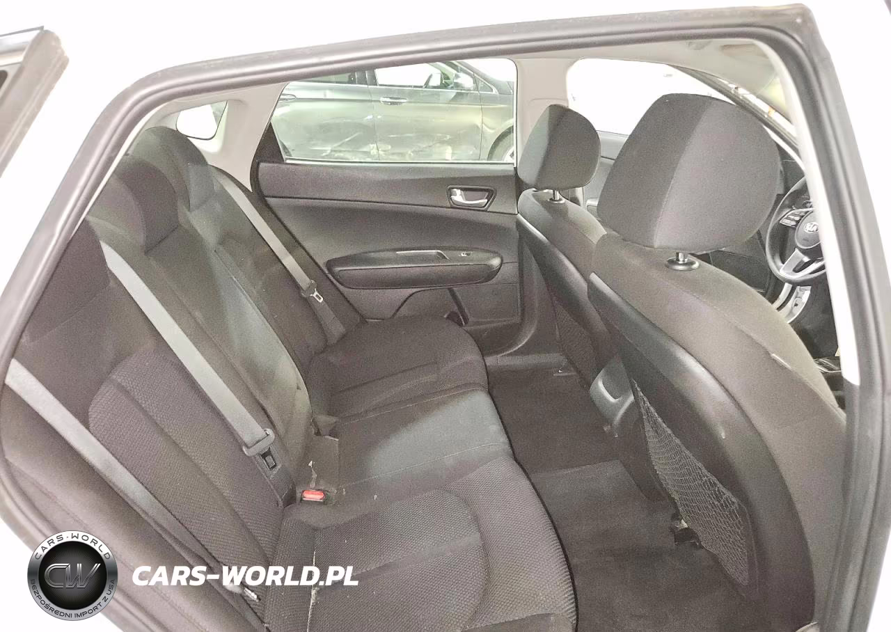 2019 Kia Optima Lx VIN:5XXGT4L32KG275275 - 10