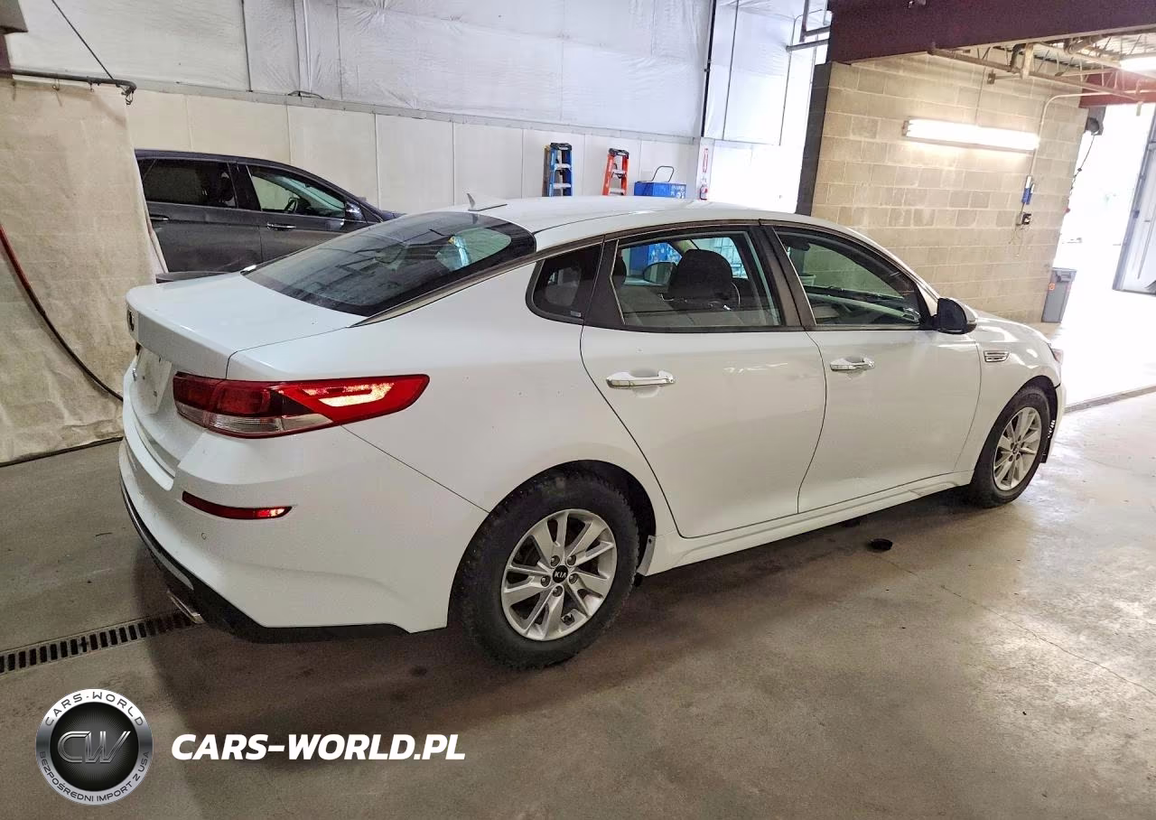 2019 Kia Optima Lx VIN:5XXGT4L32KG275275 - 3