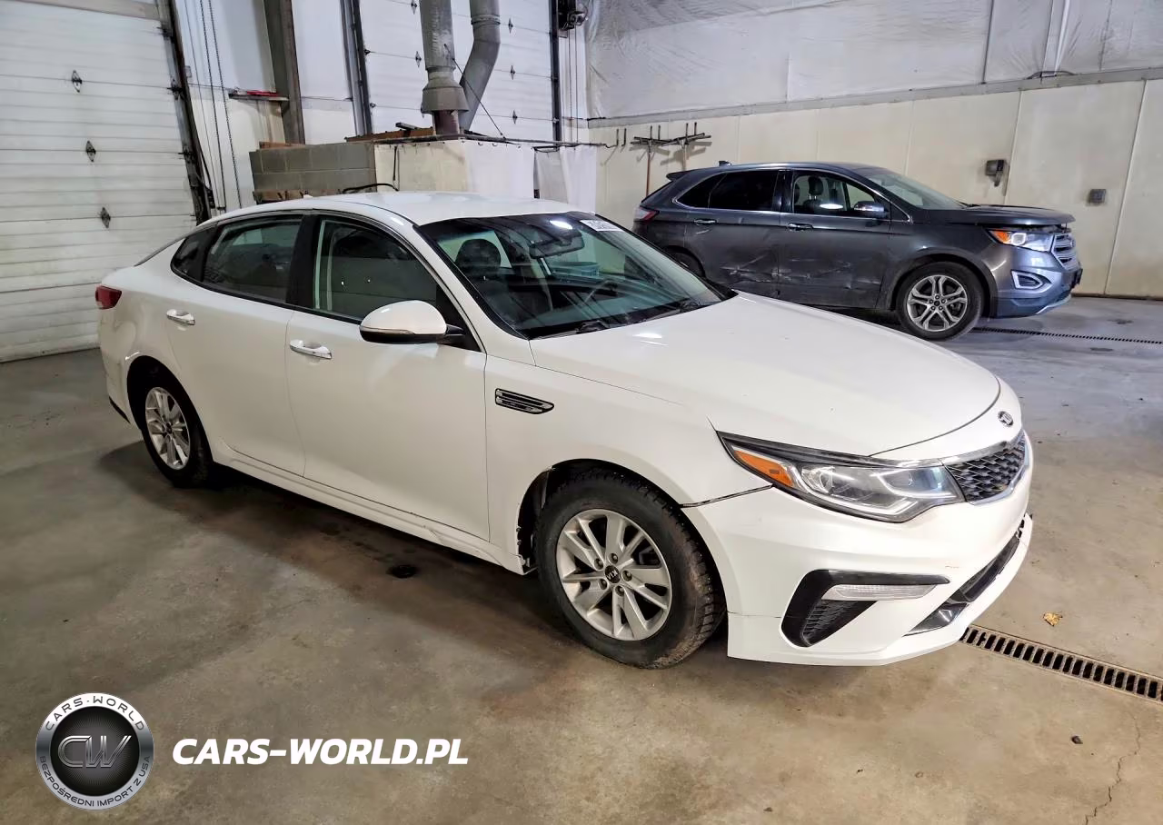 2019 Kia Optima Lx VIN:5XXGT4L32KG275275 - 4