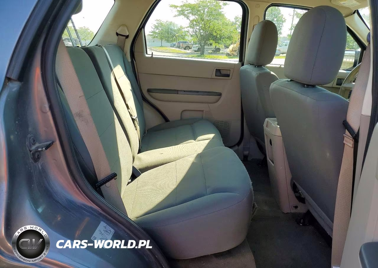 2012 Ford Escape Xls VIN:1FMCU9C74CKA84973 - 11